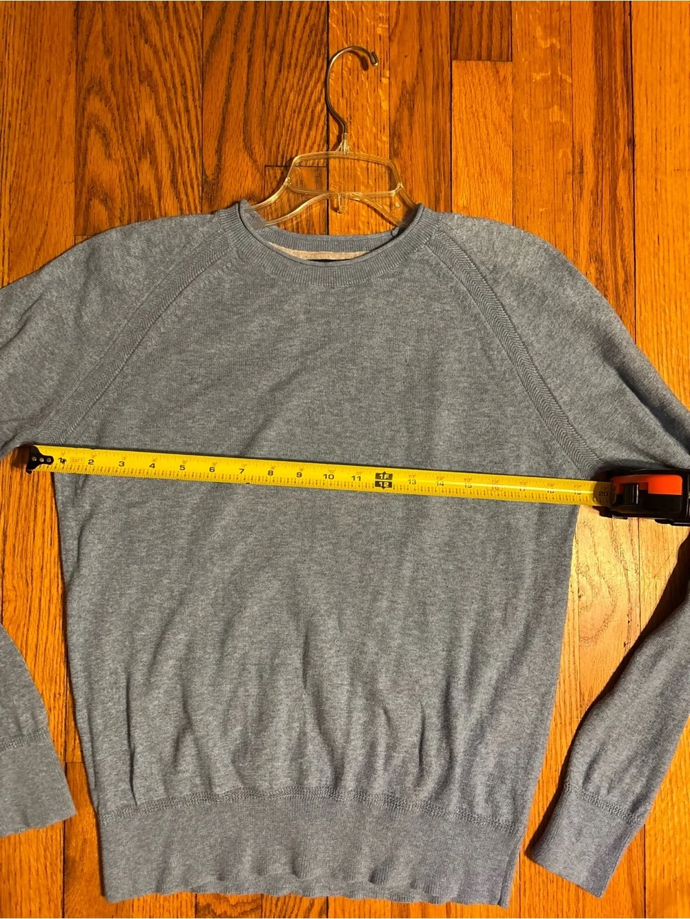 Banana Republic Men's Heather Sky Blue Crewneck Sweater